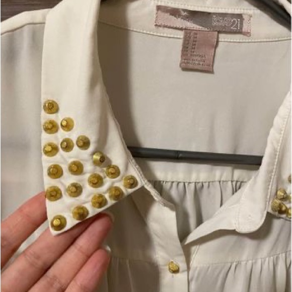 Forever21 chiffon blouse - Picture 2 of 6